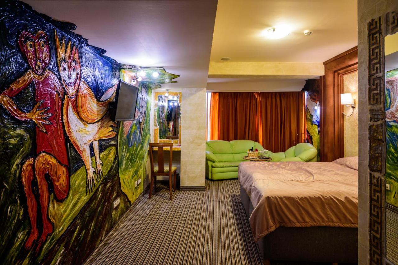 Diplomat Plaza Hotel & Resort ルコヴィト エクステリア 写真