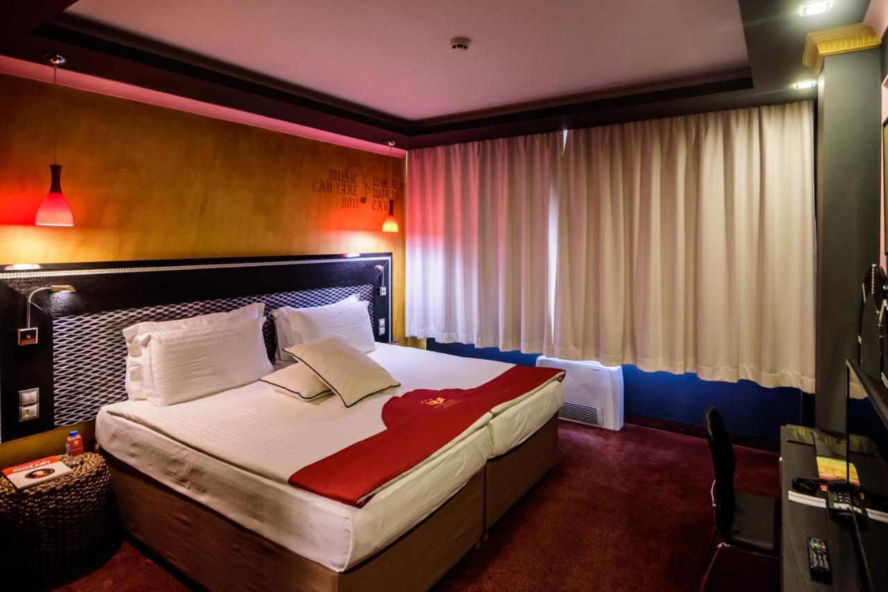 Diplomat Plaza Hotel & Resort ルコヴィト エクステリア 写真